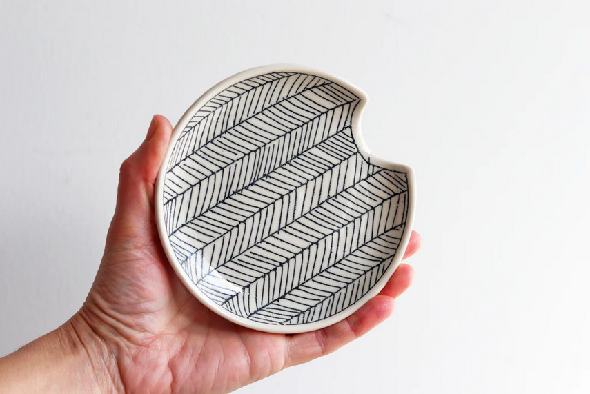 Herringbone Spoon Rest - White